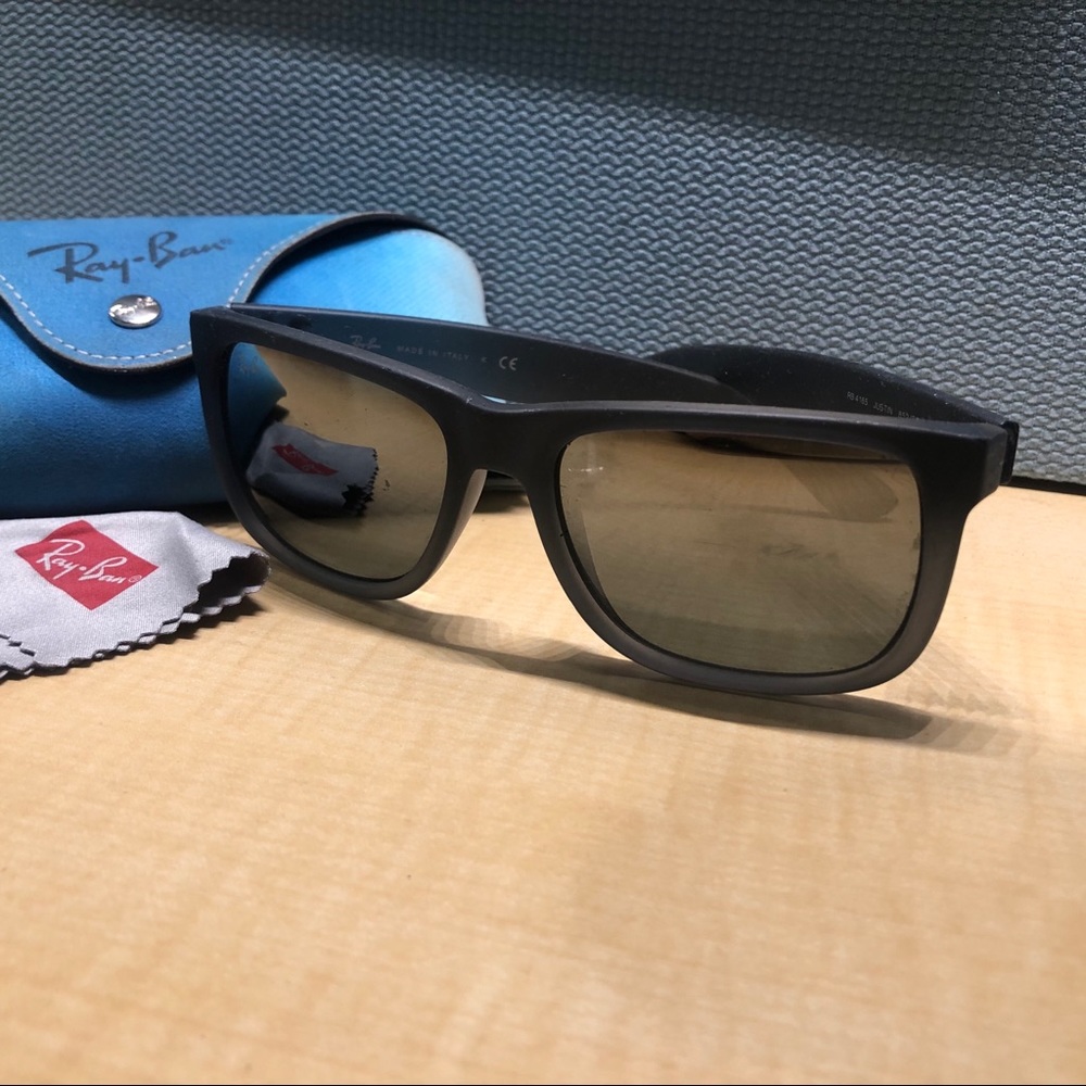 Ray Ban Justin Classic Grey Frame Sunglasses